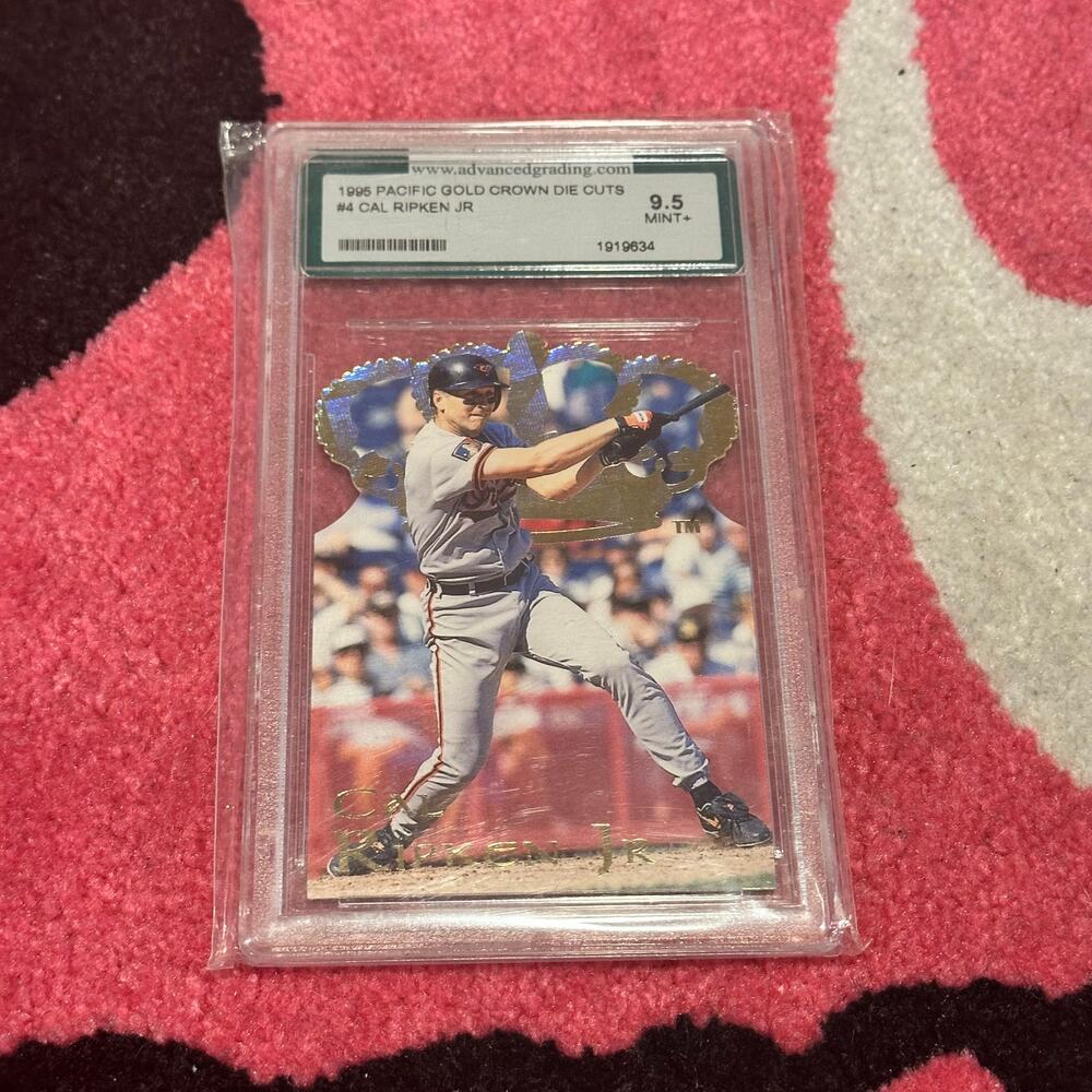 Cal Ripken – 1995 Pacific Gold Crown Die-Cut #4 Advanced 9.5 Mint + As Pictured